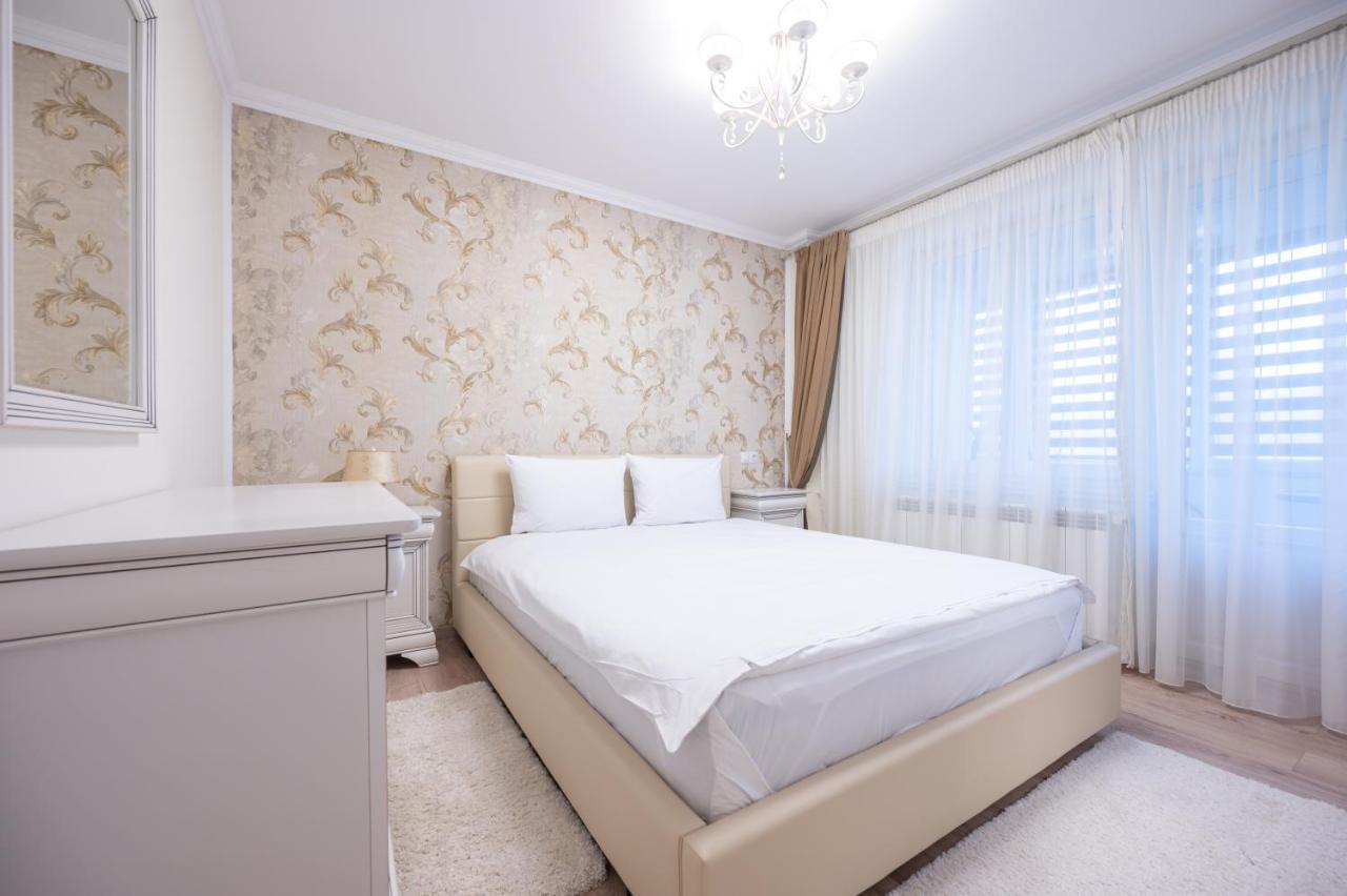 Ferienwohnung Dragos Flat Oradea Exterior foto